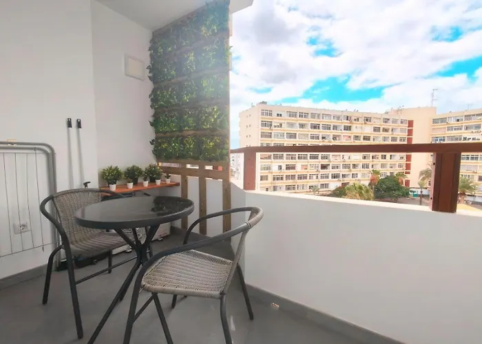 Day By Casas Cocodrilo * Playa del Ingles (Gran Canaria)